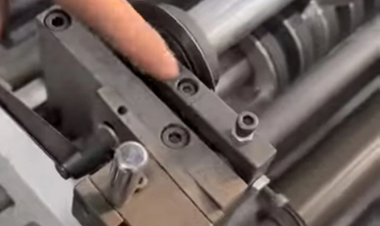 How To Remove The Upper Knife Of The Rotary Die Cutting Machine
