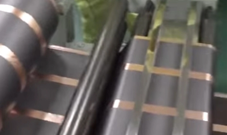 Lithium battery pole pieces slitting machine